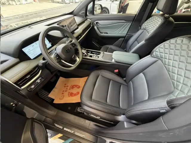 GEELY OKAVANGO PREMIUM 2023
