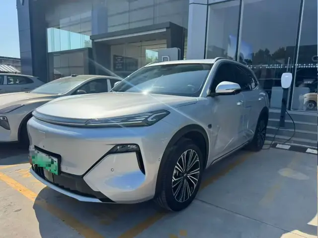 GEELY STARSHIP 7 2025