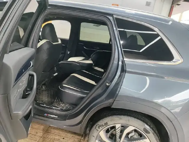 GEELY MONJARO 2023