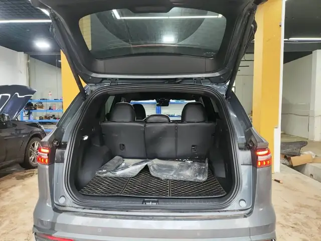 GEELY MONJARO 2023