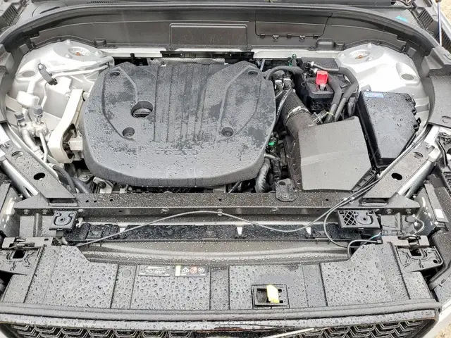 VOLVO XC60 PLUS 2023