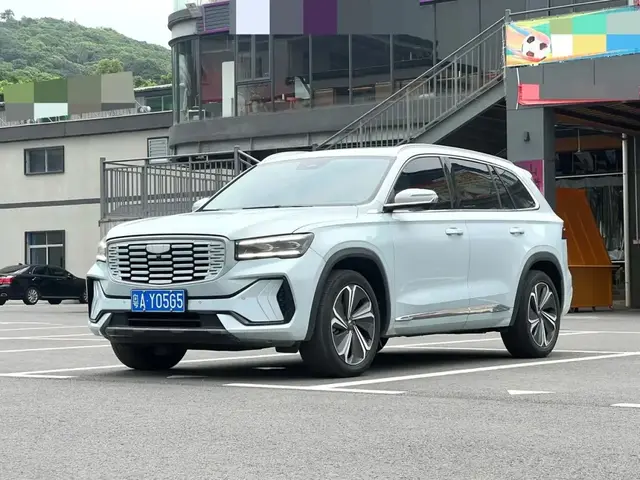 GEELY MONJARO 2022