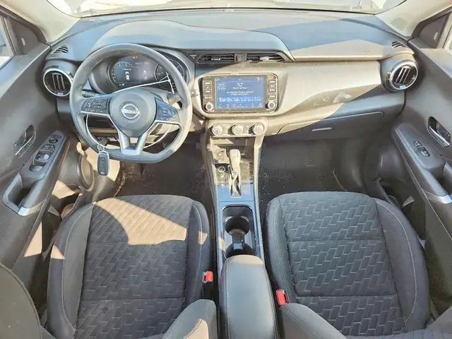 NISSAN KICKS SV 2023