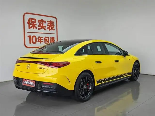 MERCEDES-BENZ EQE 2022