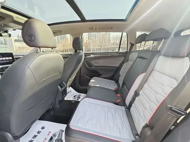 VOLKSWAGEN TIGUAN L 2022