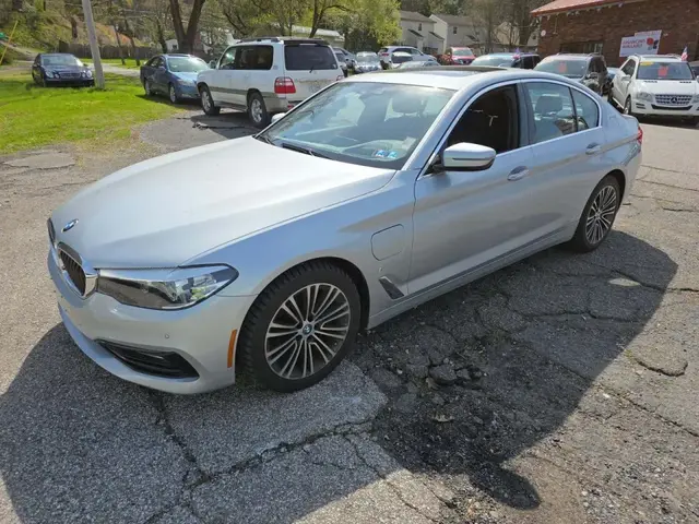 BMW 5 SERIES IPERFORMANCE SPORT 2018