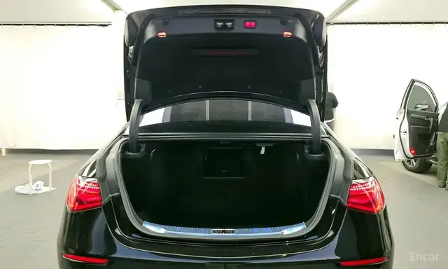 MERCEDES-BENZ S580 MAYBACH 2022