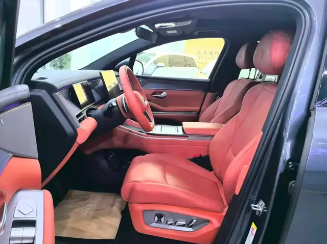 BYD TANG L 2025