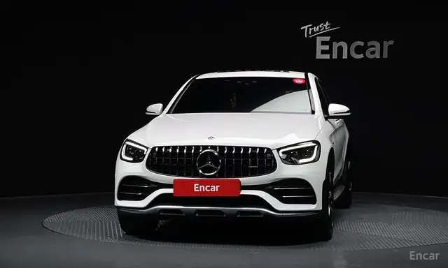 MERCEDES-BENZ GL 2023