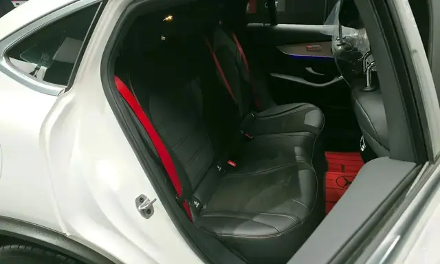 MERCEDES-BENZ GL 2023