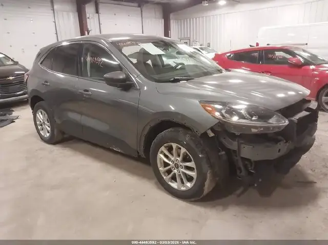 FORD ESCAPE SE 2022