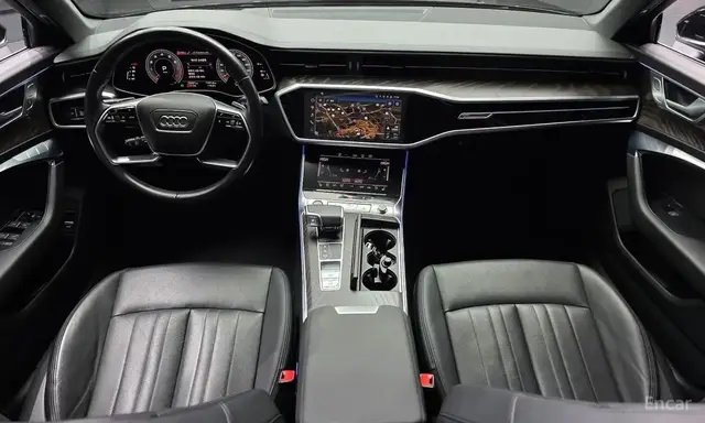 AUDI A6 2022