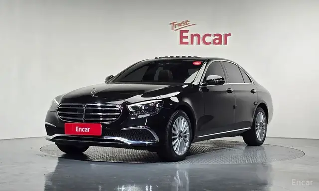 MERCEDES-BENZ E-CLASS 2023