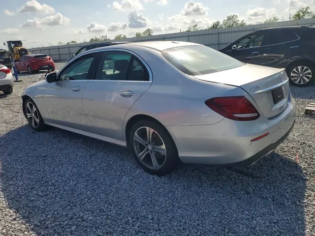 MERCEDES-BENZ E-CLASS E 300 2017