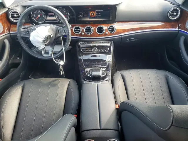 MERCEDES-BENZ E-CLASS E 300 2017