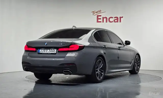 BMW 5 SERIES 2022