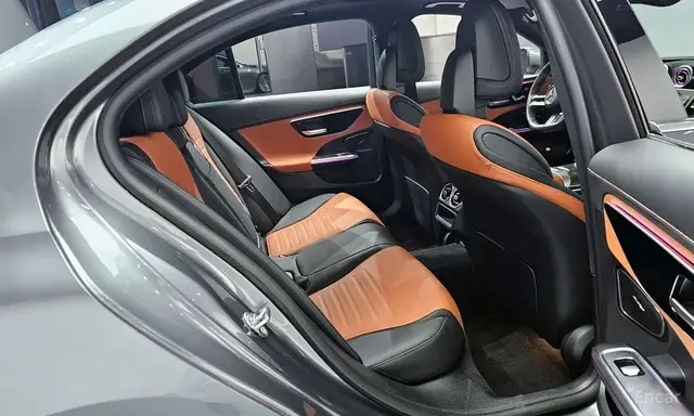 MERCEDES-BENZ C-CLASS 2023