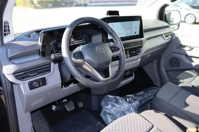 VOLKSWAGEN T7 CARAVELLE 2026