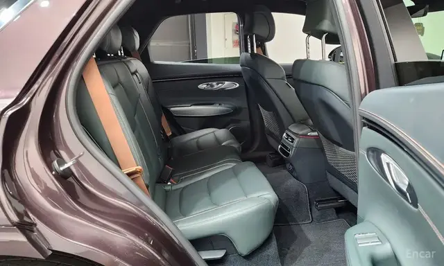 GENESIS GV70 2022