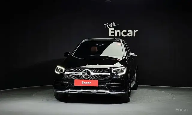 MERCEDES-BENZ GLC 2022