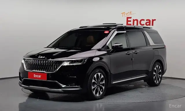 KIA CARNIVAL SIGNATURE 2023