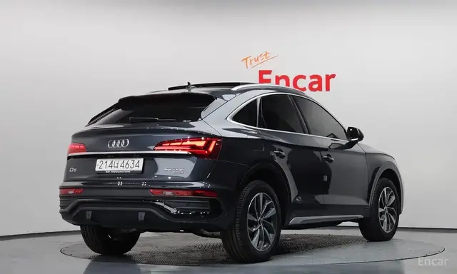 AUDI Q5 2023
