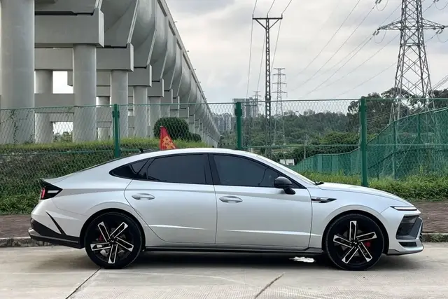 HYUNDAI SONATA 2024