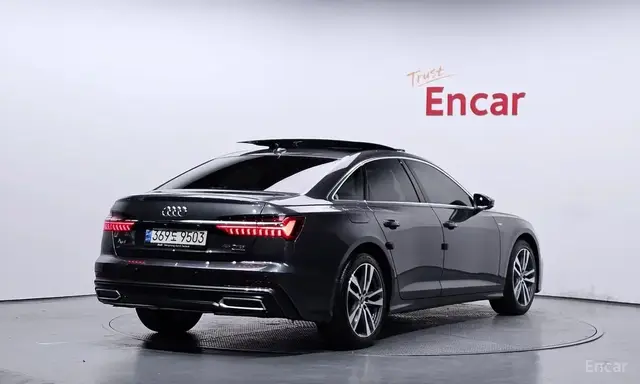 AUDI A6 2022