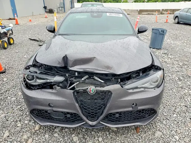 ALFA ROMEO GIULIA 2022