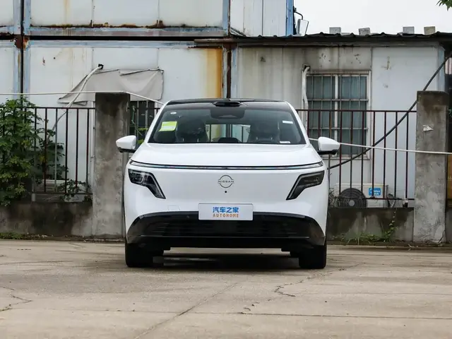 NISSAN NX-8 2026
