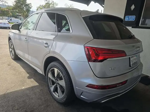 AUDI Q5 2022