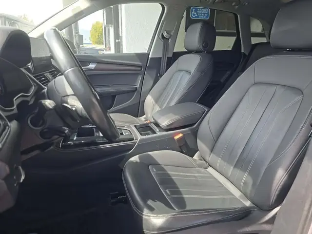 AUDI Q5 2022