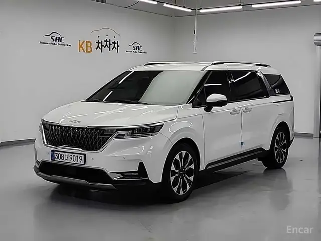 KIA CARNIVAL SIGNATURE 2022