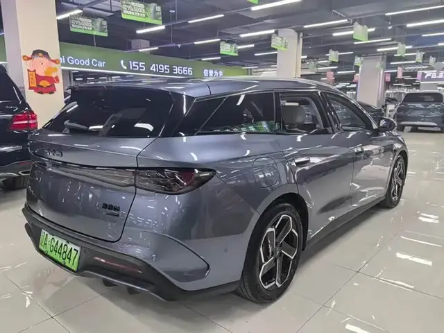 BYD SEAL 06 2025