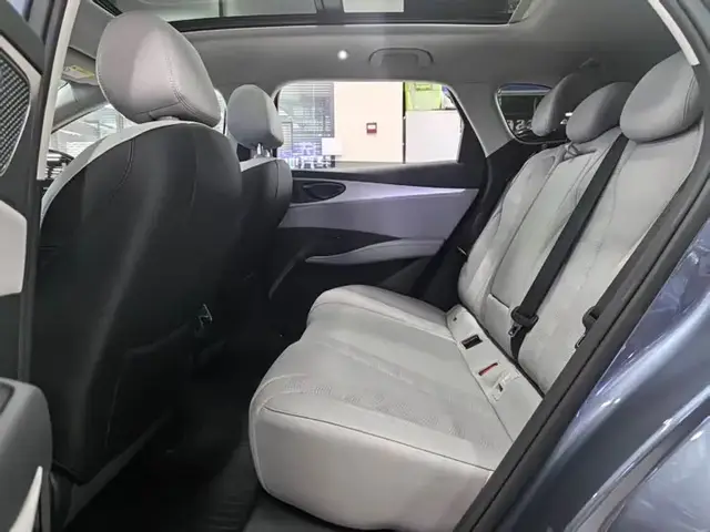 BYD SEAL 06 2025