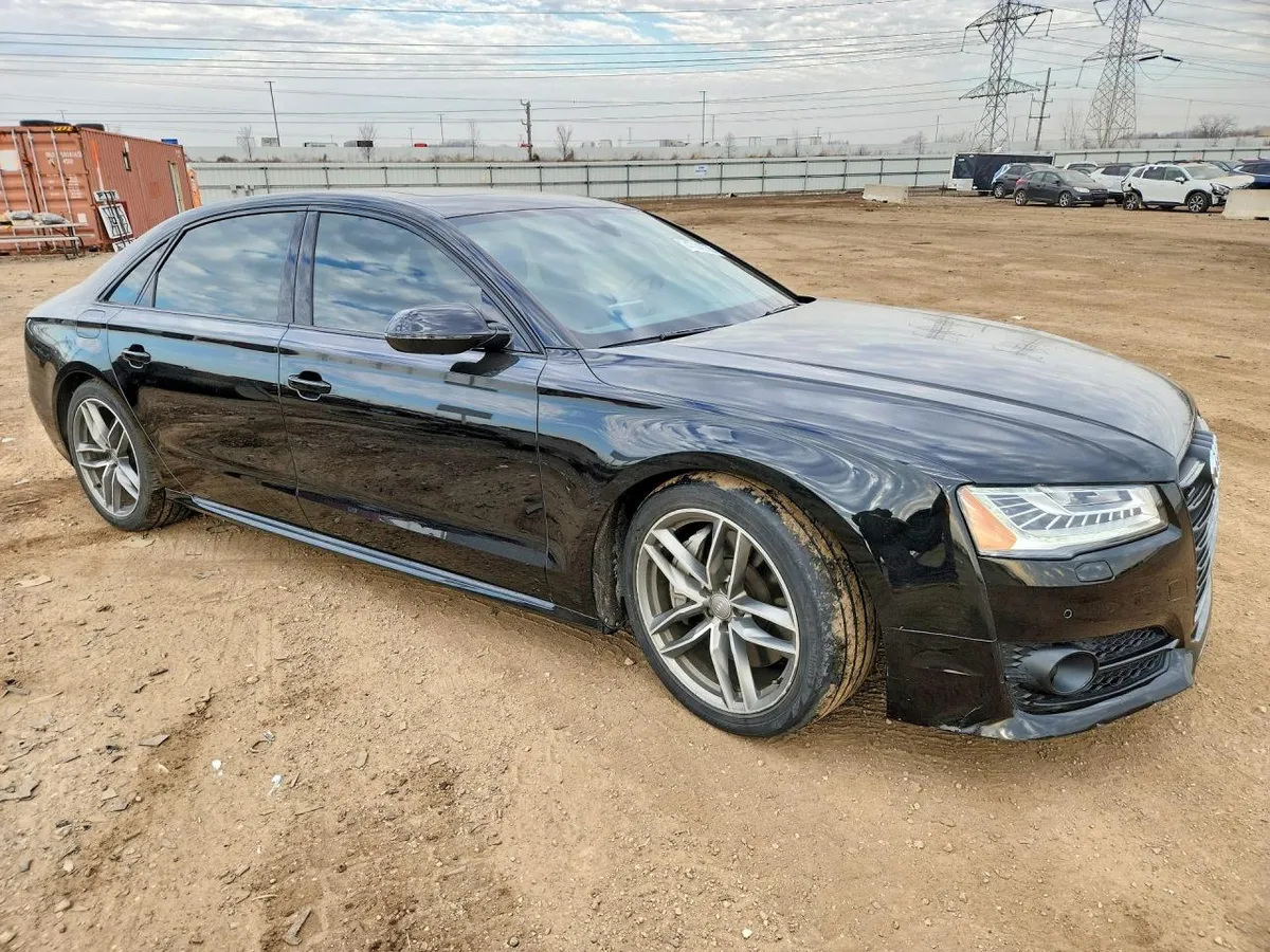 AUDI A8 L QUATTRO 2017