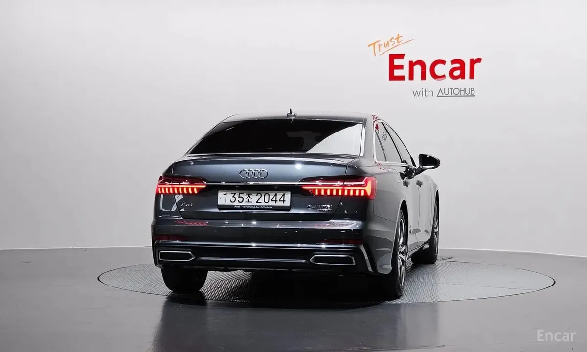 AUDI A6 2022