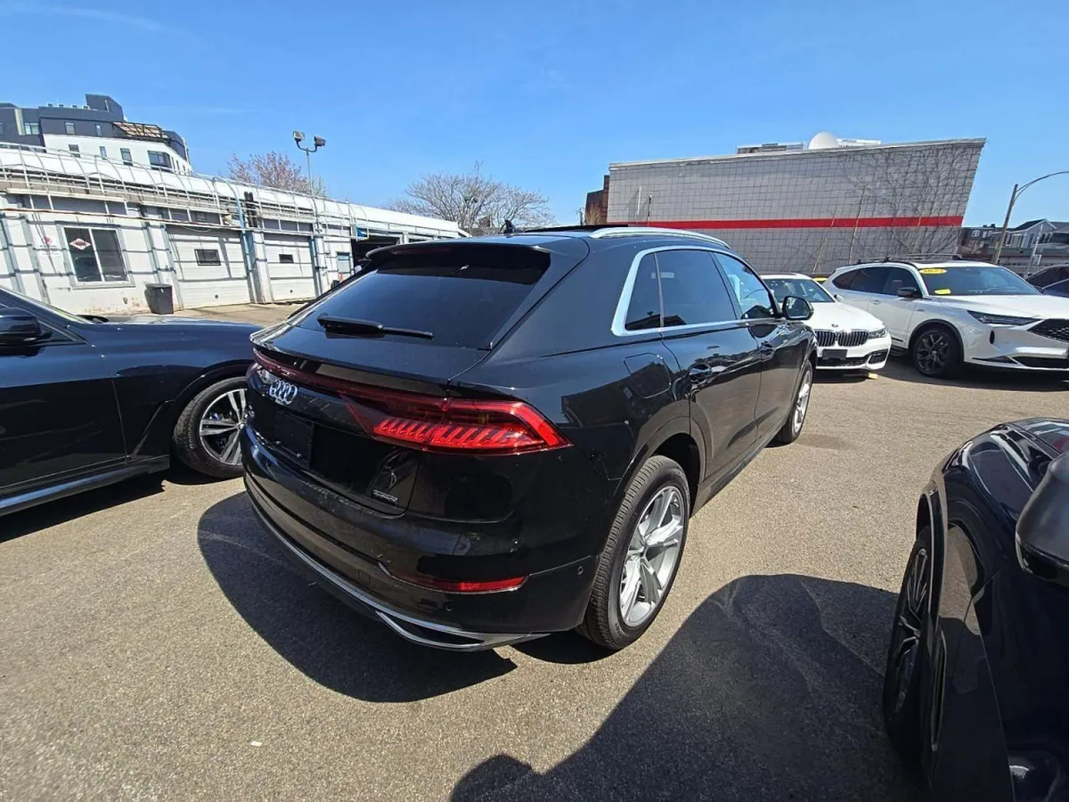 AUDI Q8 PREMIUM PLUS 2022