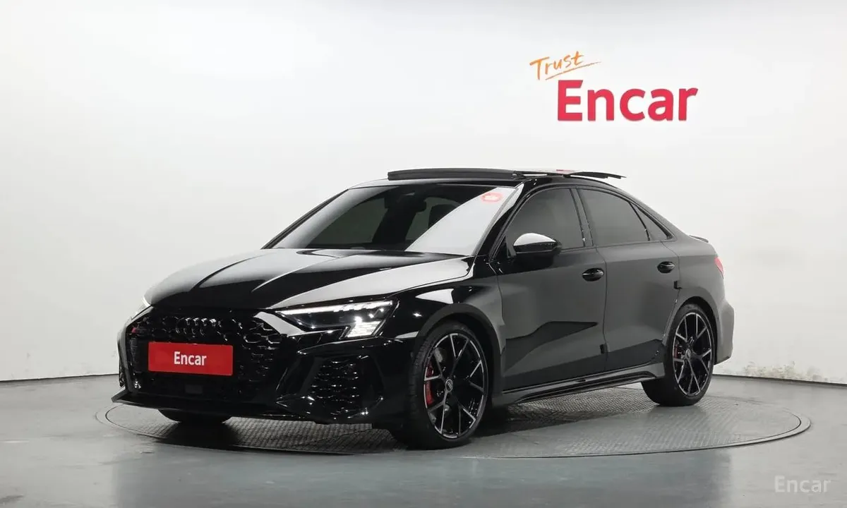 AUDI RS3 2023