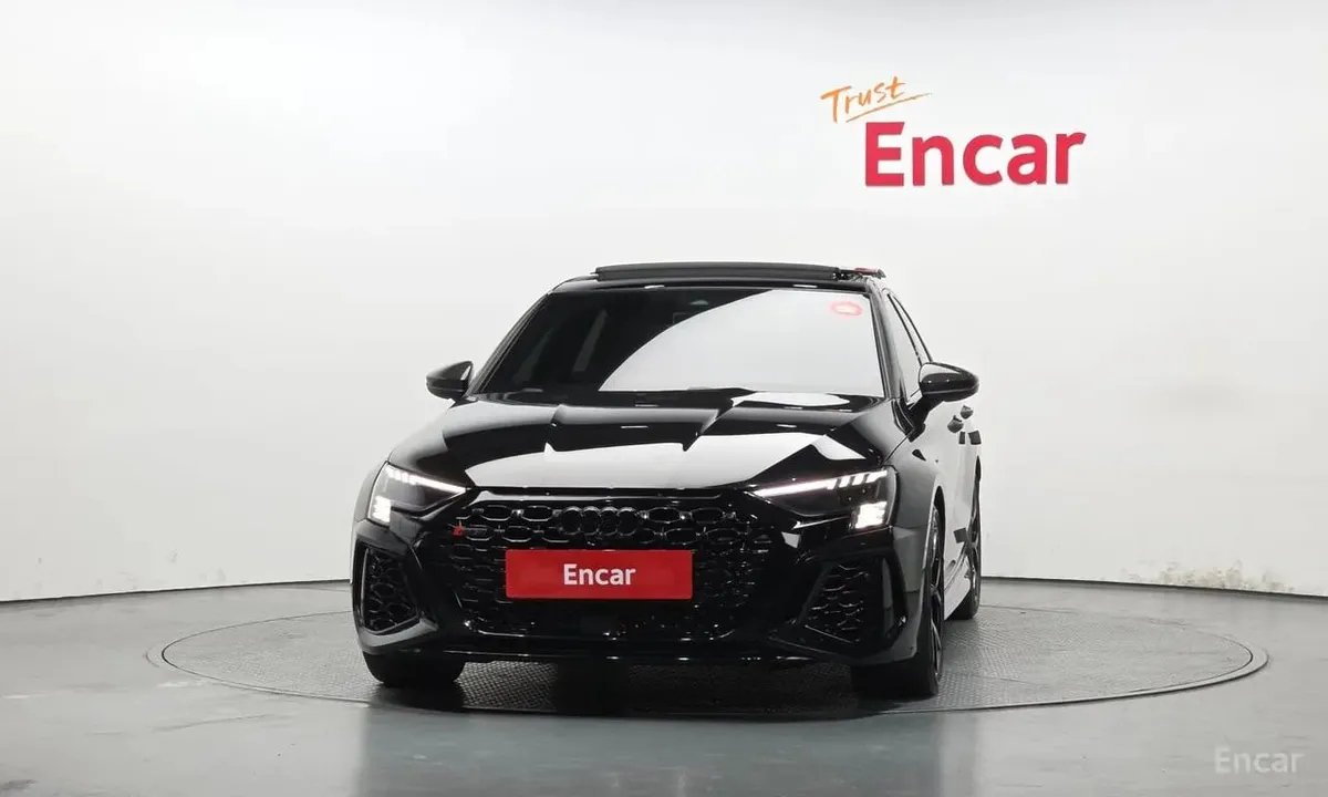 AUDI RS3 2023