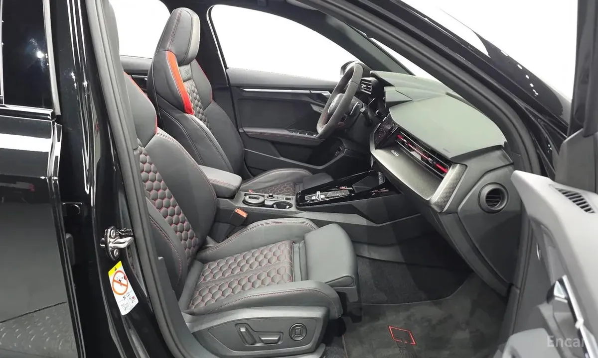 AUDI RS3 2023