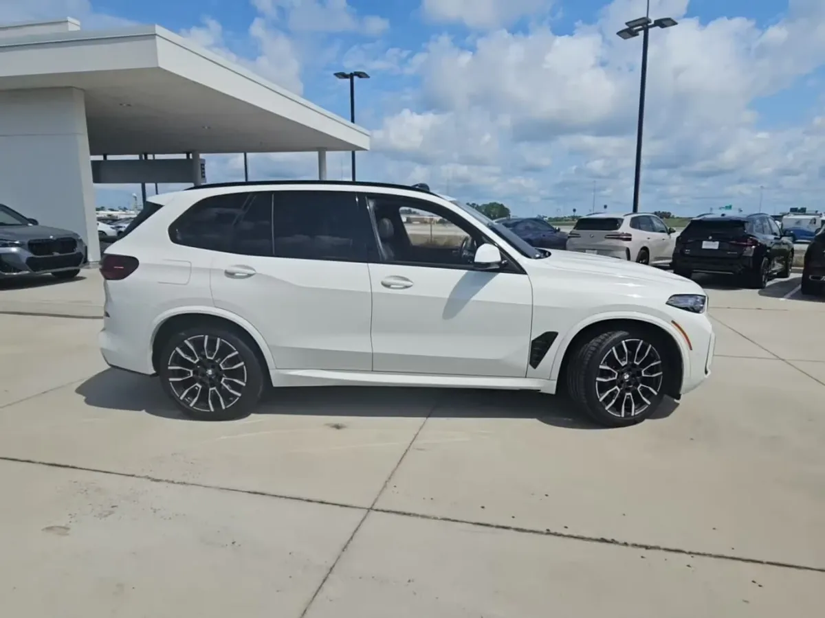 BMW X5 M SPORT LINE 2023