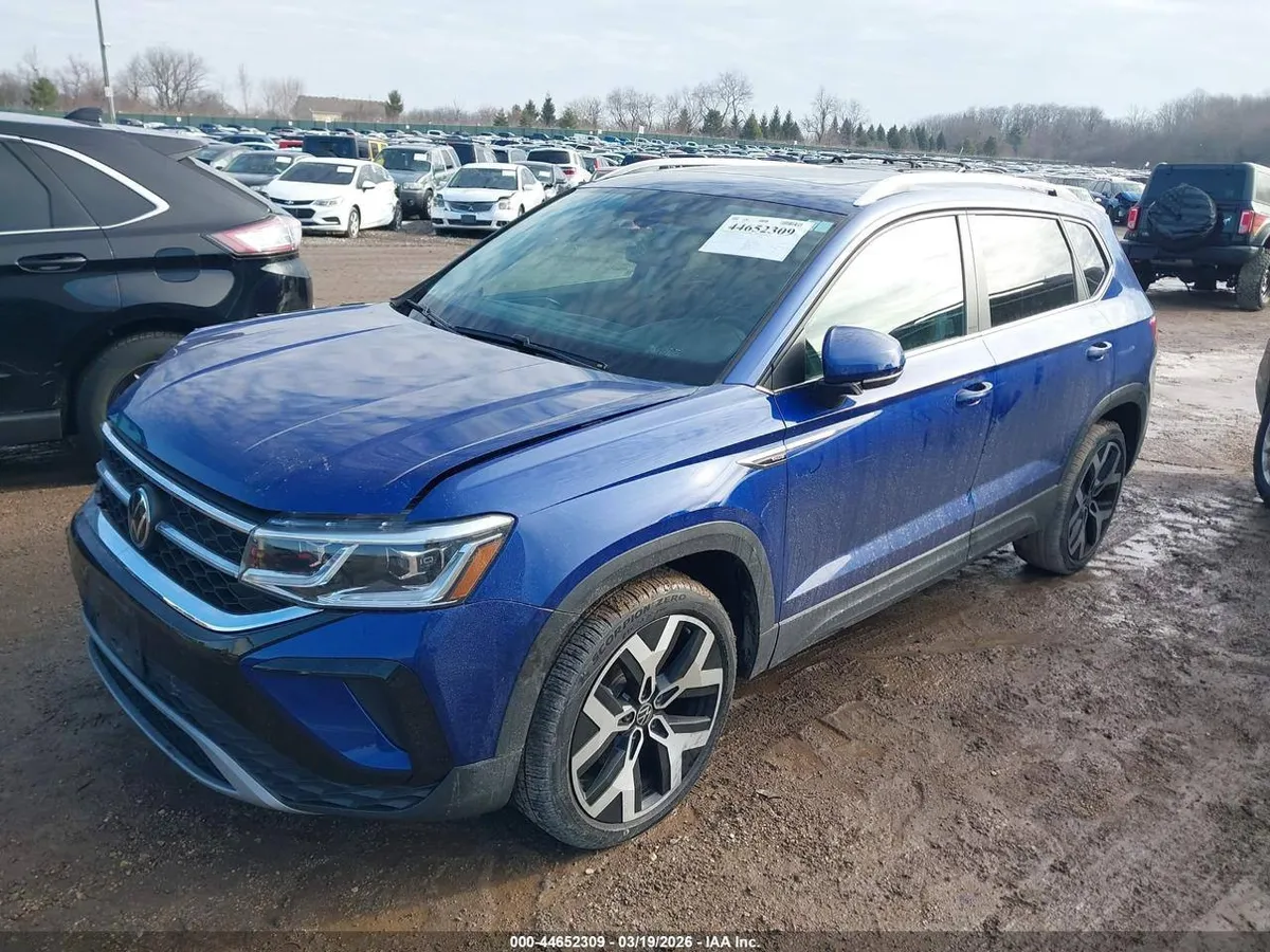 VOLKSWAGEN TAOS SEL 2022