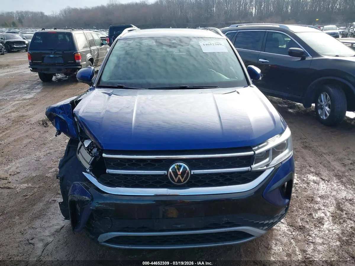 VOLKSWAGEN TAOS SEL 2022