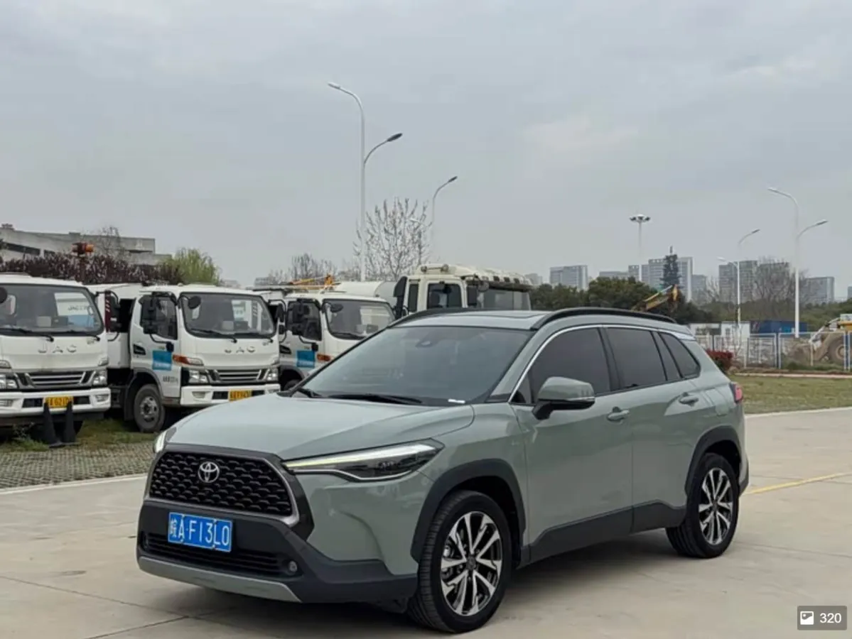 TOYOTA COROLLA CROSS 2022