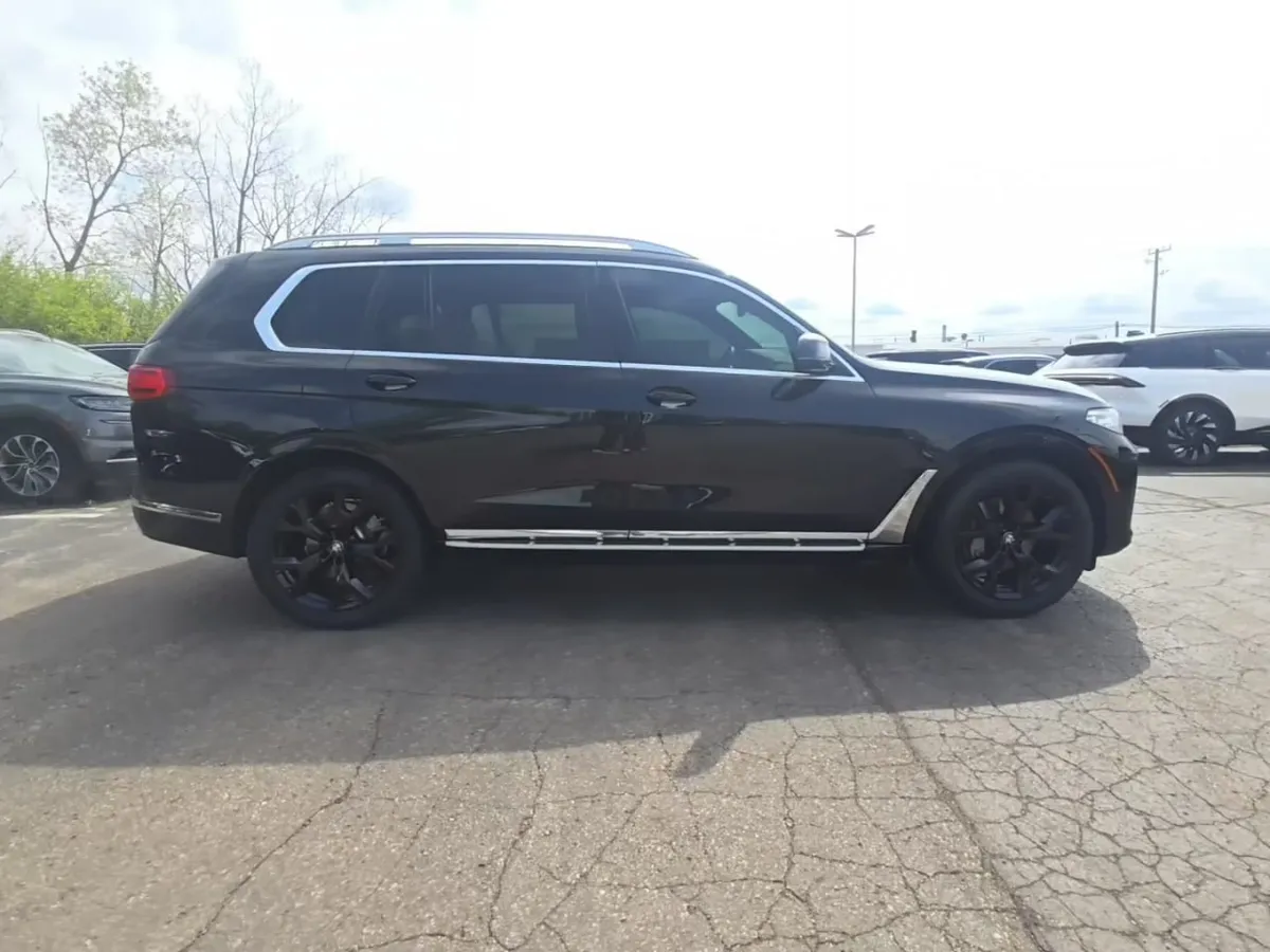 BMW X7 XDRIVE40I 2021