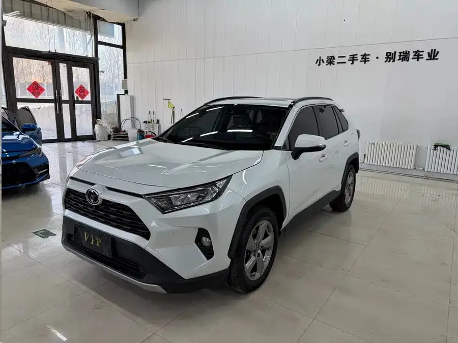 TOYOTA RAV4 2022