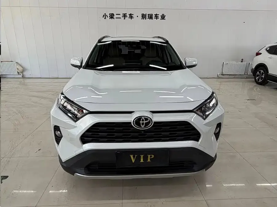 TOYOTA RAV4 2022