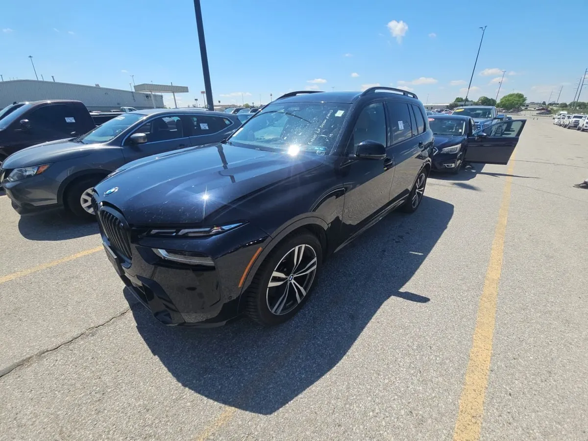 BMW X7 M SPORT LINE 2023