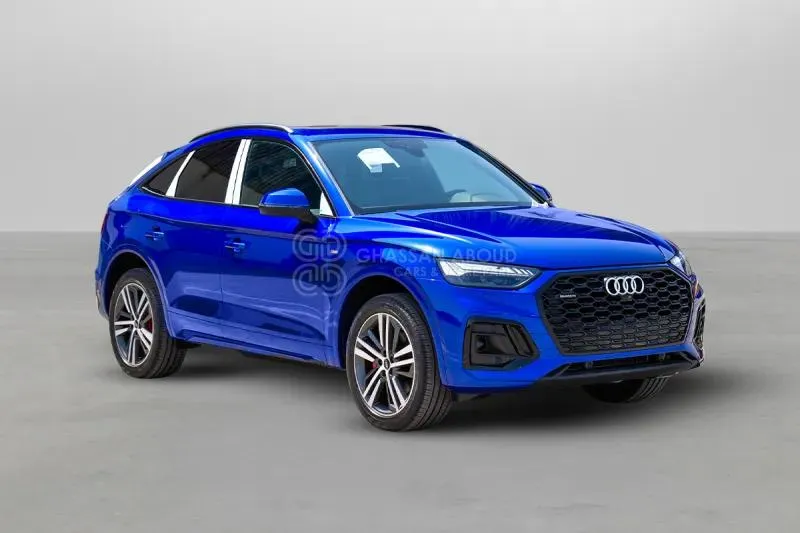 AUDI A4 2023